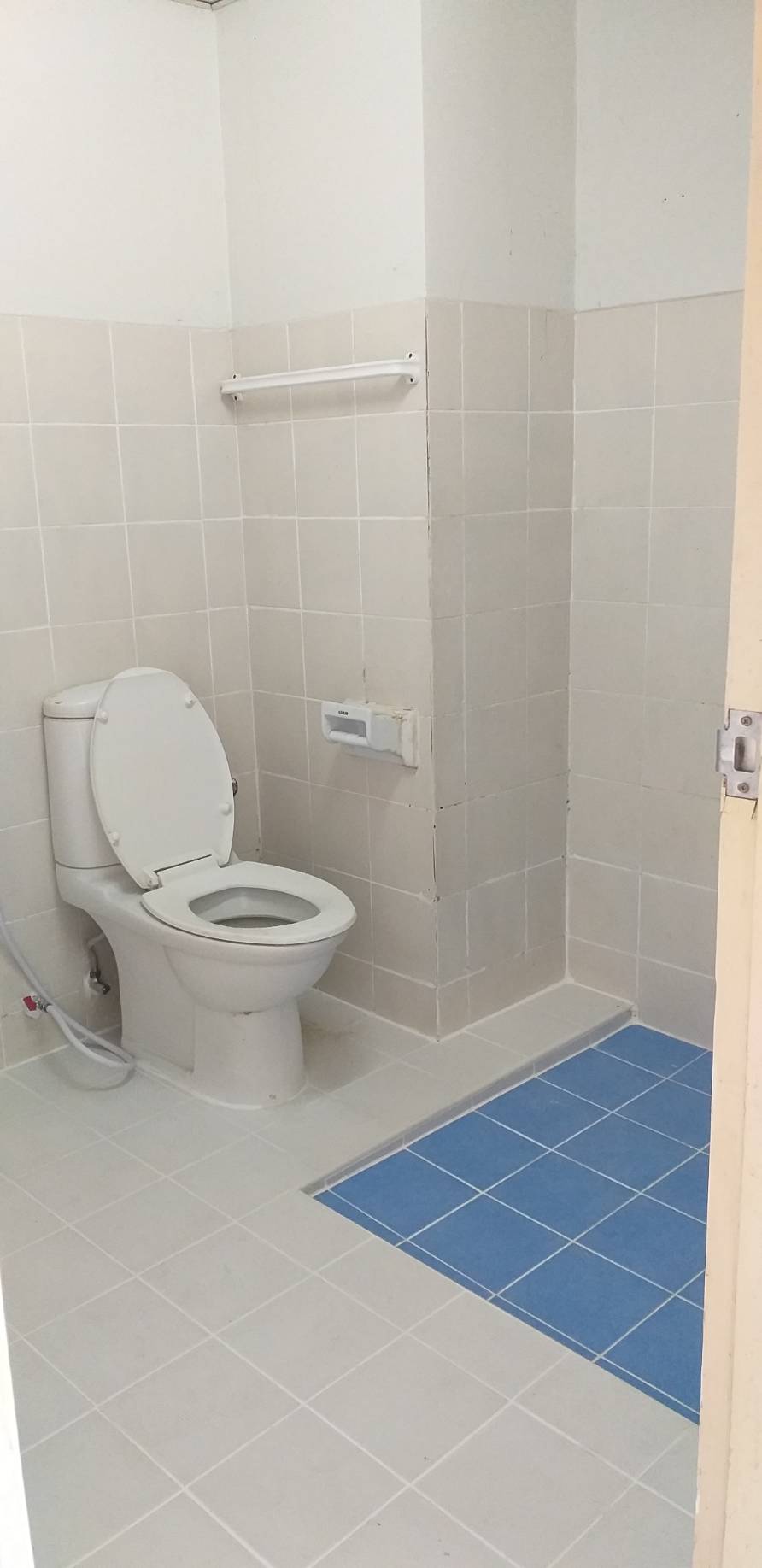 ให้เช่าคอนโด Regent Ratchada Tower (รีเจ้นท์ รัชดา ทาวเวอร์ ซอยรัชดา 17 หรือ อินทรามระ49 ) ห้องสตูดิโอ 1 ห้องน้ำ ขนาด 29 ตรม