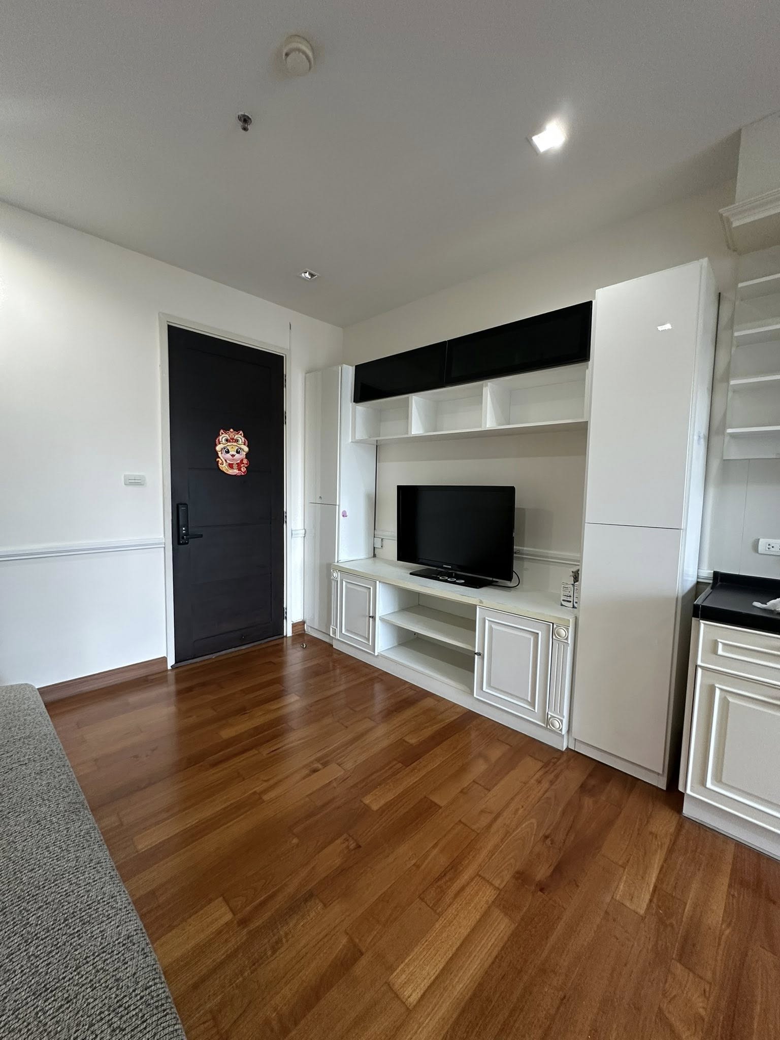 🏡✨ ให้เช่าคอนโด Ivy Sathorn 10 วิวมหานคร‼ ใกล้ BTS ช่องนนทรี – เซนต์หลุยส์