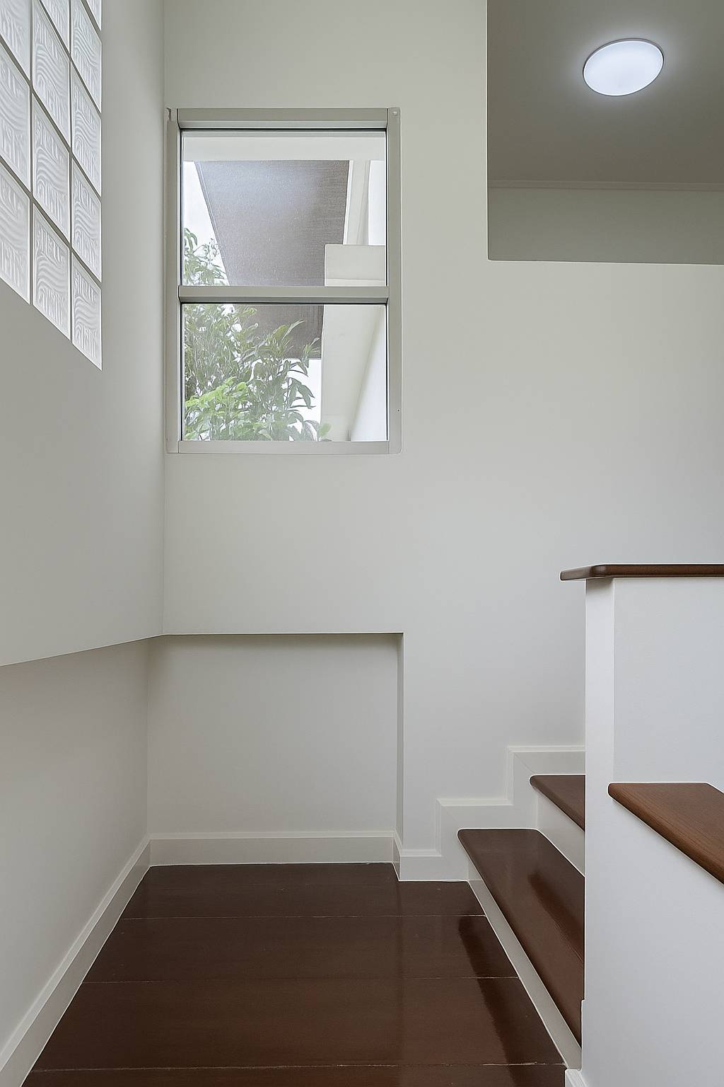 ขายบ้านเดี่ยว 2 ชั้น หมู่บ้านแมกไม้ ออเงิน สุขาภิบาล 5 (ซอย เพิ่มสิน 2 ) ราคา 5 ล้าน 3 ห้องนอน 2 ห้องน้ำ 1 ห้องแม่บ้าน ห้องน้ำในตัว