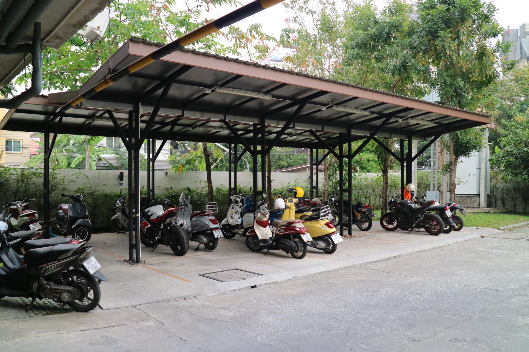 ขายคอนโด Supalai City Resort Ratchada - Huaykwang (ศุภาลัย ซิตี้ รีสอร์ท-รัชดาห้วยขวาง ) 2 ห้องนอน 1 ห้องน้ำ 1 ห้องครัว