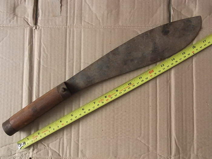 มีดเหน็บ เก่า สภาพสมบูรณ์ ยุคสงครามโลก... ใบยาว12นิ้ว หนา7.5มม.