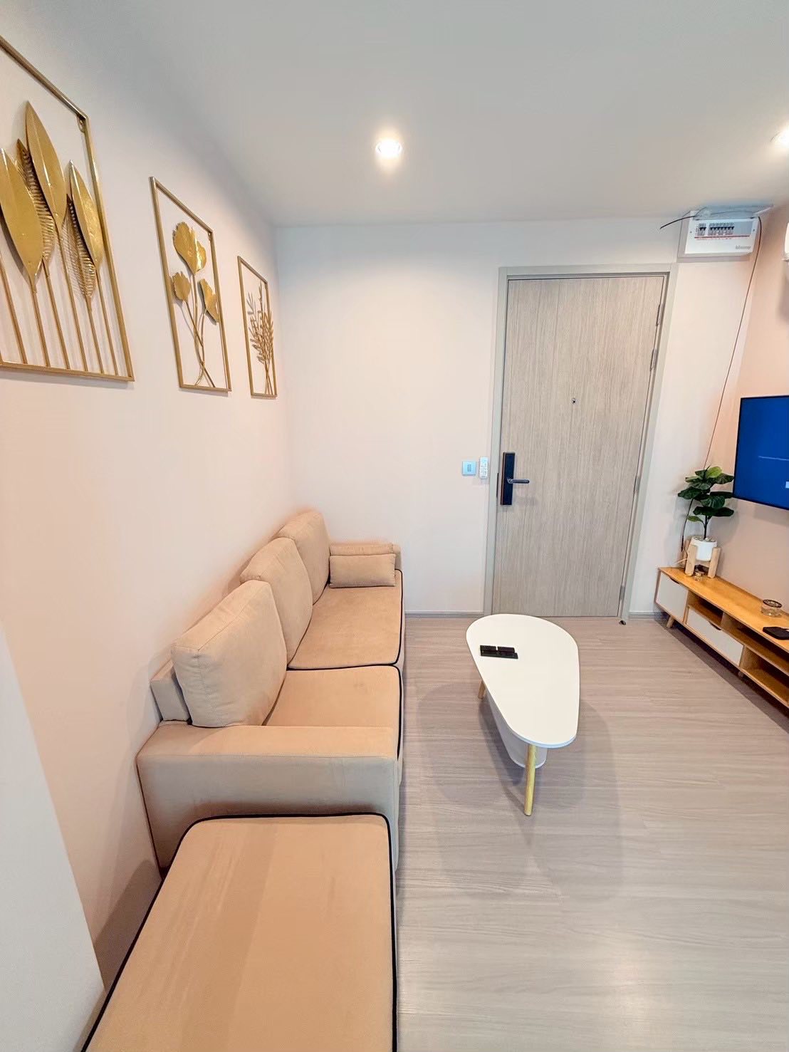 ขาย/ให้เช่าคอนโด แอสไพร์ เอราวัณ ไพรม์ / For Sale–Rent Aspire Erawan Prime (English below)