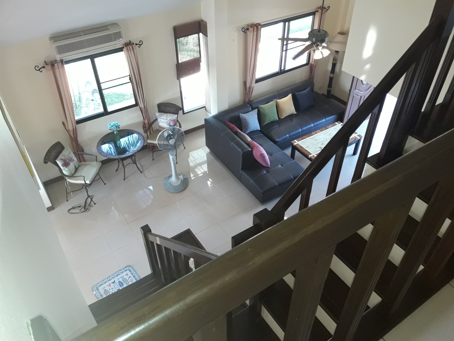 ขาย / เช่า บ้านเดียว 2 ชั้น หมู่บ้าน สยามเพส พัทยา ค่าเช่า 25,000 บาทต่อเดือนรายเดือน