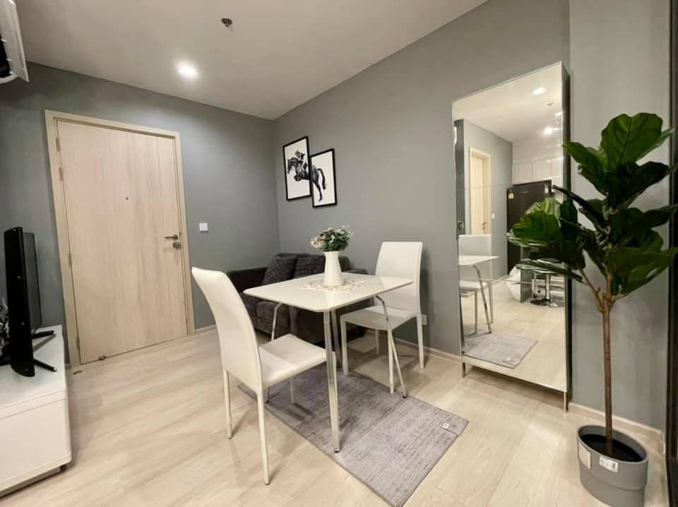 ให้เช่าคอนโด Life One Wireless (ไลฟ์ วัน ไวร์เลส) สิทธิจอดรถ 2 คันต่อห้อง