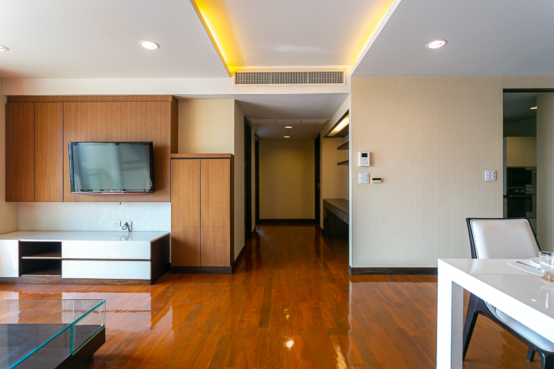 ให้เช่าคอนโด Double Tree Residence (ดับเบิ้ล ทรี เรสซิเด้นซ์) 2 ห้องนอน 2 ห้องน้ำ ขนาด 150 ตรม ชั้น 1 ราคาเช่า 45,000 บาท