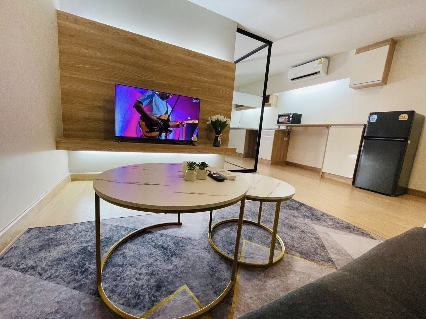 ให้เช่าคอนโด เลเวล คอนโด บางนา / For Rent Level Condo Bang Na (English below)