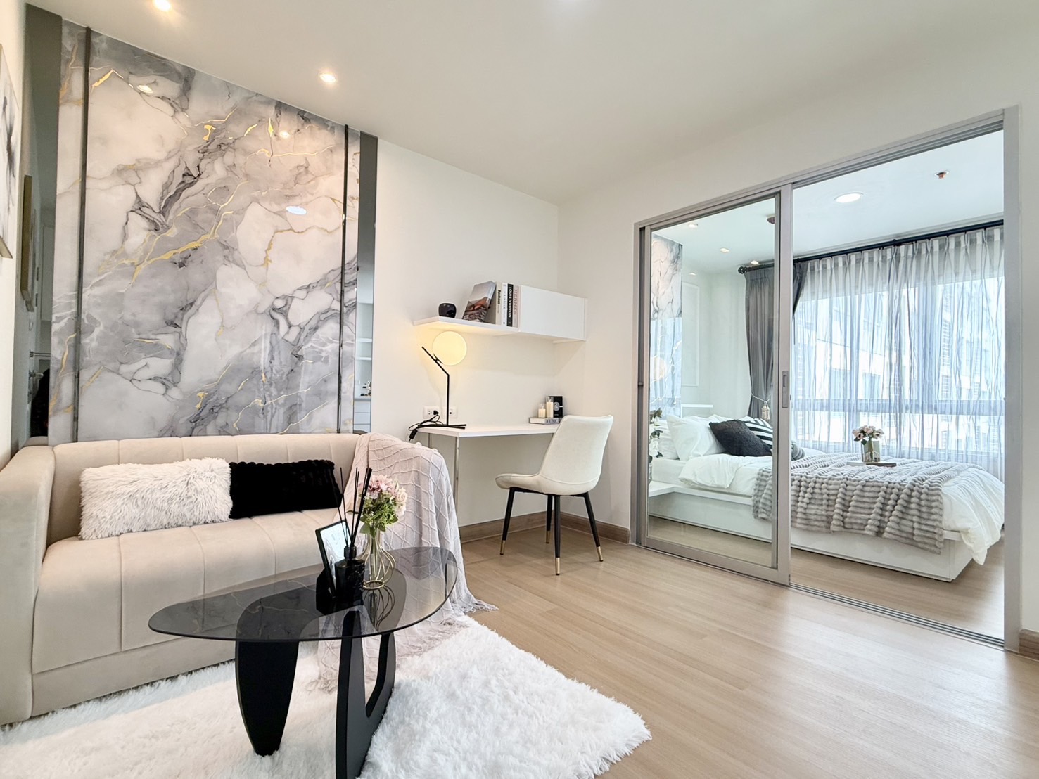 ขายคอนโด เดอะทรัส เรสซิเด้นซ์ ปิ่นเกล้า (For sale The Trust Residence Pinklao)