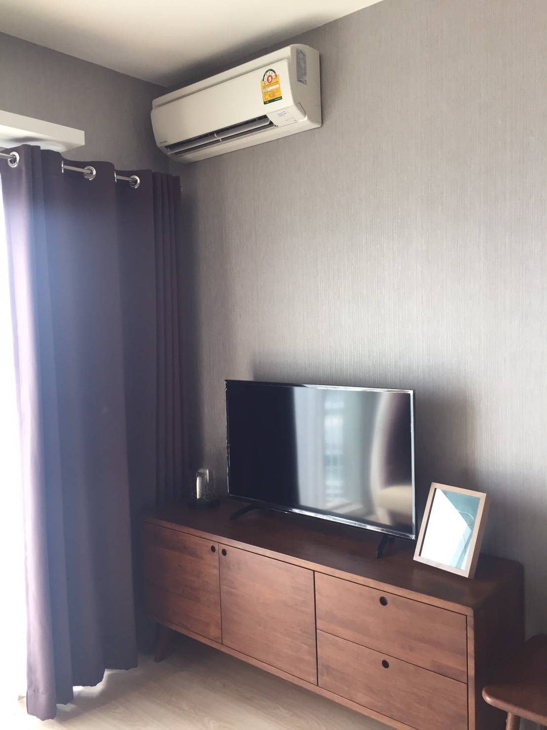 ให้เช่าคอนโด Noble Revolve Ratchada 1 : โนเบิล รีวอลฟ์ รัชดา 1 1 ห้องนอน 1 ห้องน้ำ ขนาด 26 sq m ชั้น 21