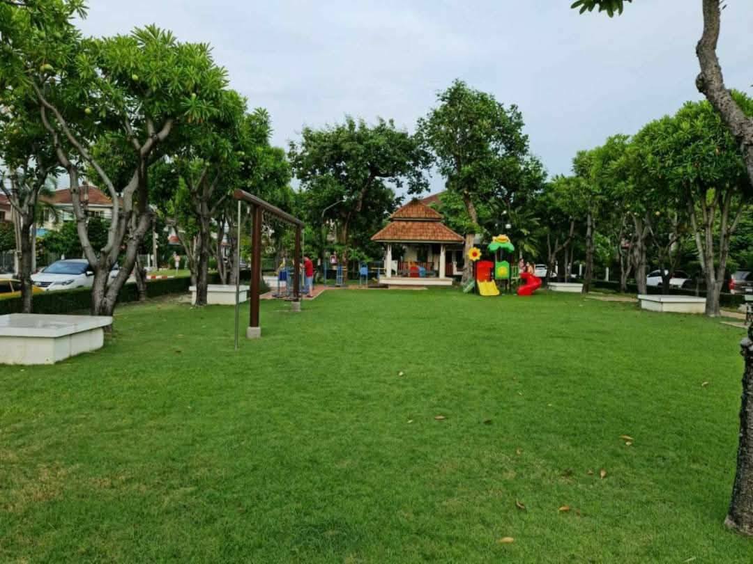 บ้านเดี่ยวให้เช่า หมู่บ้านมัณฑนา ศรีนครินทร์ (Montana Srinakarin Village) ราคาเช่า 43,000 บาท/เดือน