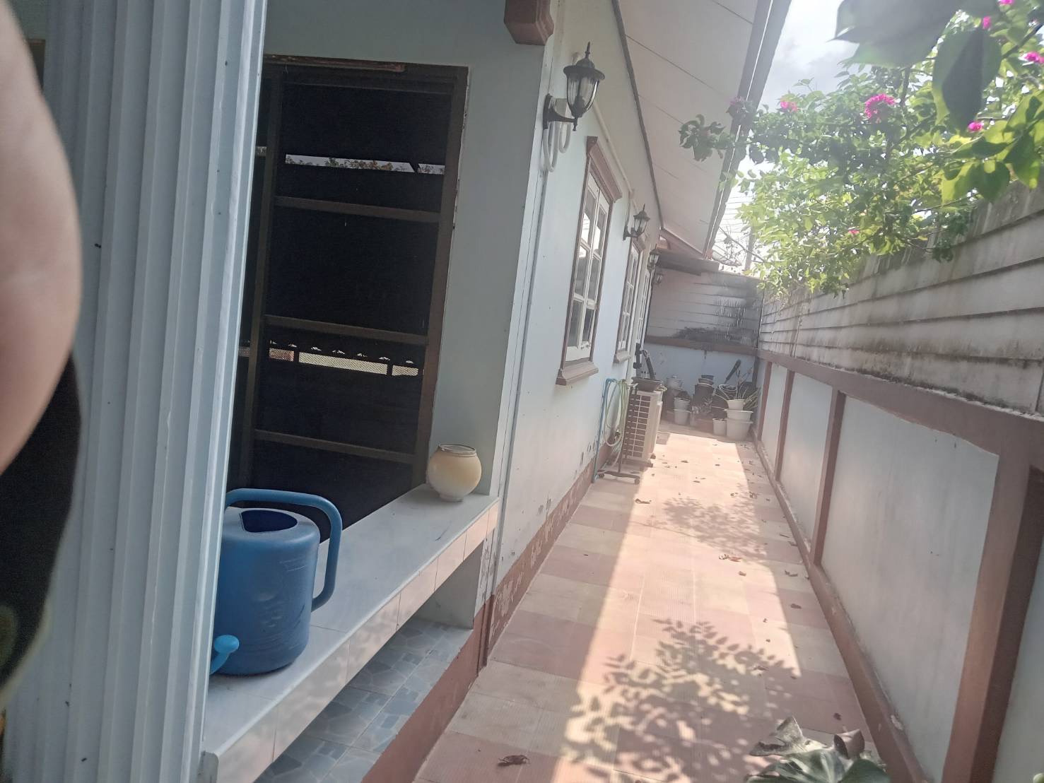 ขายบ้านเดี่ยวชั้นเดี่ยวโครงการ หมู่บ้านเพชรลดา บ้านฉาง เนื้อที่ 52 ตรว มี 3 ห้องนอน 2 ห้องน้ำ