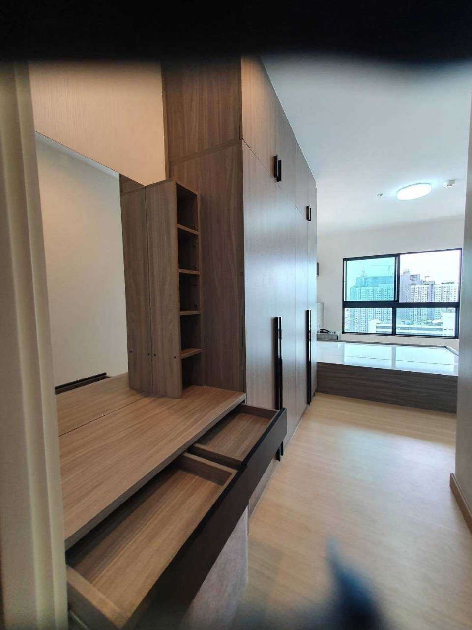 ขาย//ให้เช่า คอนโด Supalai Loft @Talat Phlu Station (ศุภาลัย ลอฟท์ สถานีตลาดพลู) 1 ห้องนอน 1 ห้องน้ำ 1 ระเบียง1ห้องครัว