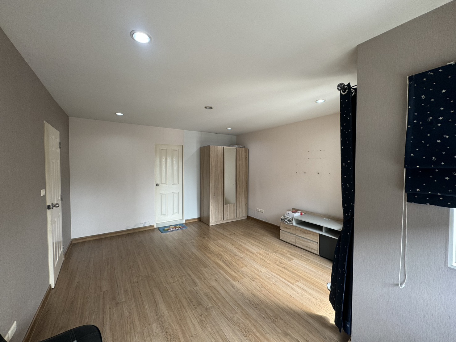 รหัสทรัพย์ 53645 ขายถูกพื้นที่ 62 ตร.ม. ราคา 2,100,000 บาท คอนโด The Trend ซอย คู้บอน 16/1 ถนนคู้บอน โครงการเดอะ เทรนด์ คอนโดทาวน์ (The Trend Condo town)