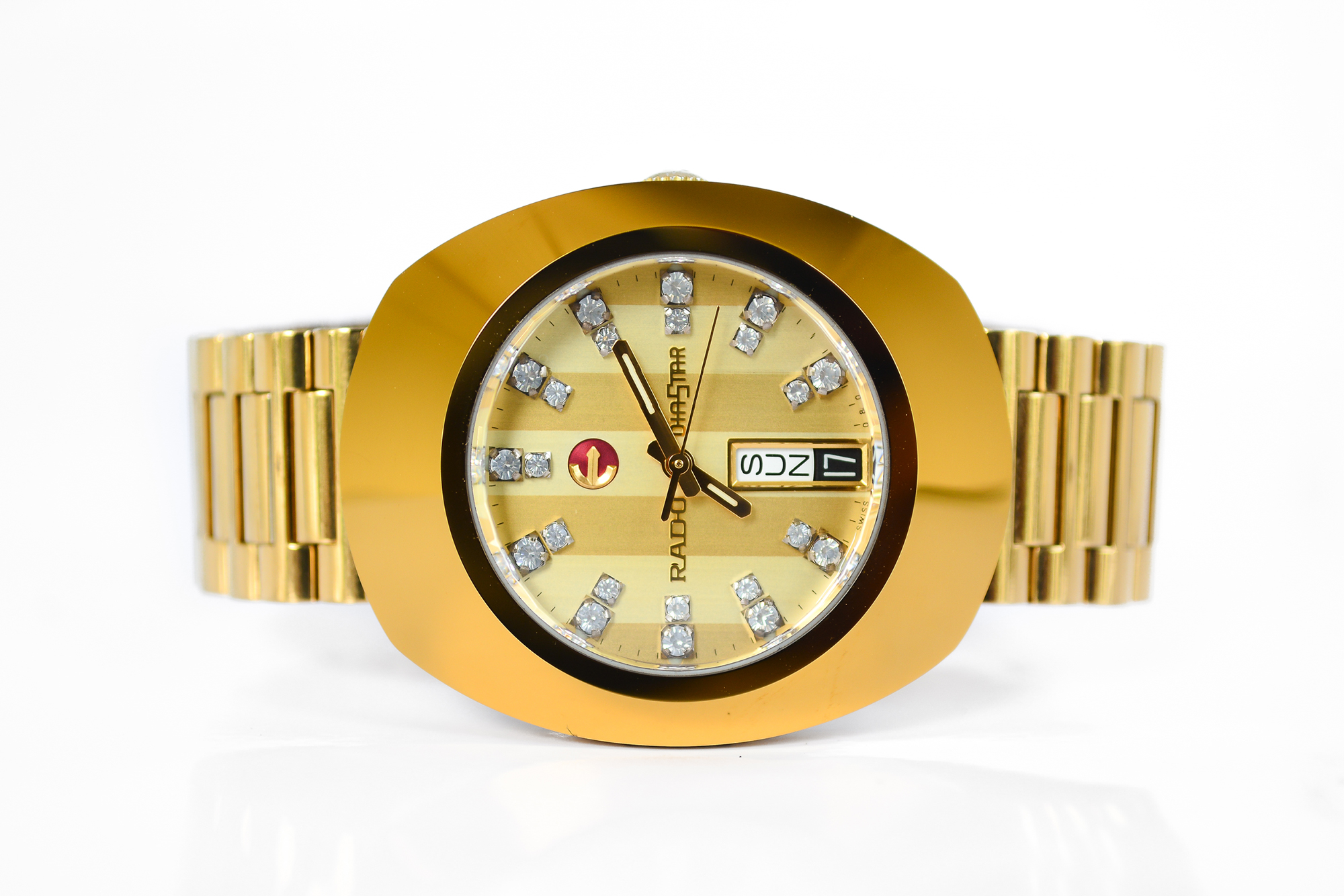 Rado Daistar เรือนทอง พลอยคู่ รุ่นใหม่ (Sold)