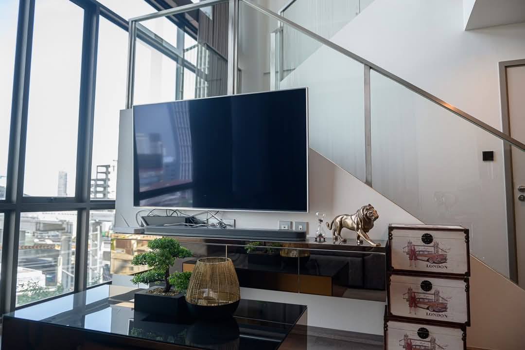 ให้เช่าคอนโด Whizdom Avenue Ratchada-Ladprao ห้องดูเพล็กซ์ 2 ชั้น ติด MRT ลาดพร้าว 0 เมตร!