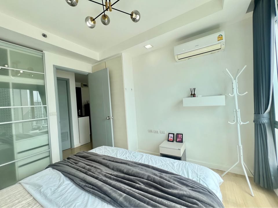 🏙️ ให้เช่าคอนโด Thru Thonglor (ทรู ทองหล่อ) ✨ คอนโดใจกลางสุขุมวิท พร้อมอยู่! วิวสวย ชั้นสูง เฟอร์ครบ ฟรี Wi-Fi