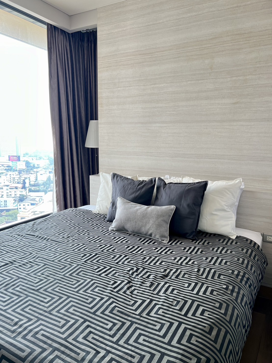 ให้เช่าคอนโด Park 24 (พาร์ค 24) 2 ห้องนอน 2 ห้องน้ำ ชั้น 19 ขนาด 54 ตรม ห้องมุม ห้องแต่ครบพร้อมเข้าอยู่