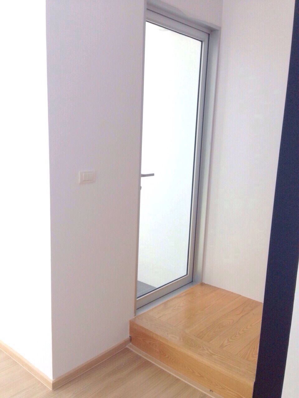 ขายดาวน์ คอนโด HAUS 23 (เฮ้า23 ) ห้อง Duplex พื้นที่ 51 ตร.ม ชั้น 15-16 ราคาขาย 4.29 ล้าน ขายดาวน์ 590,000 บาท