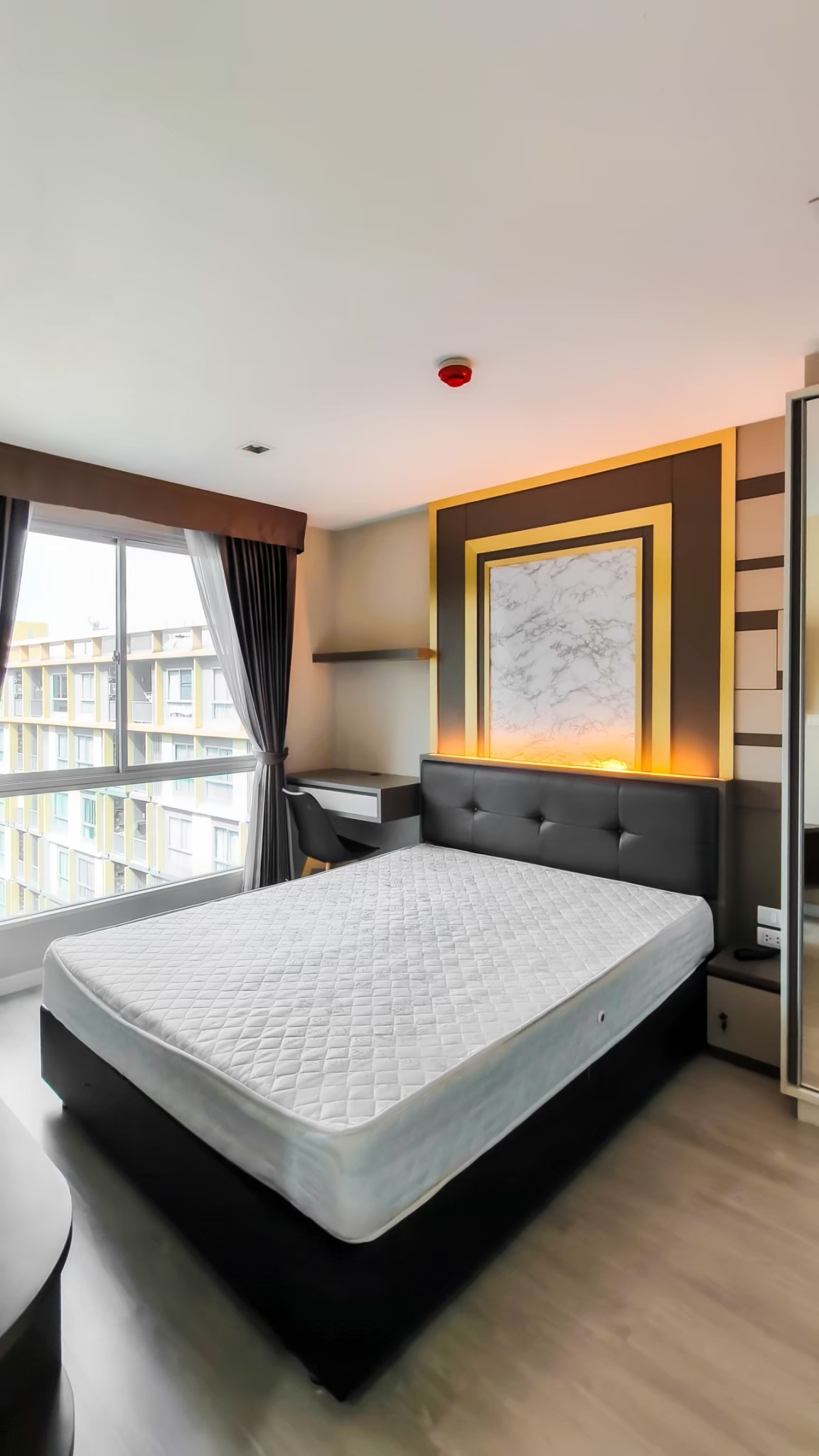 ขายคอนโดต่ำกว่าราคาตลาด!! Metro Luxe พระราม 4 💥 ขายเพียง 3.2 ล้านบาท (ราคาประเมิน 4.1 ล้าน!)