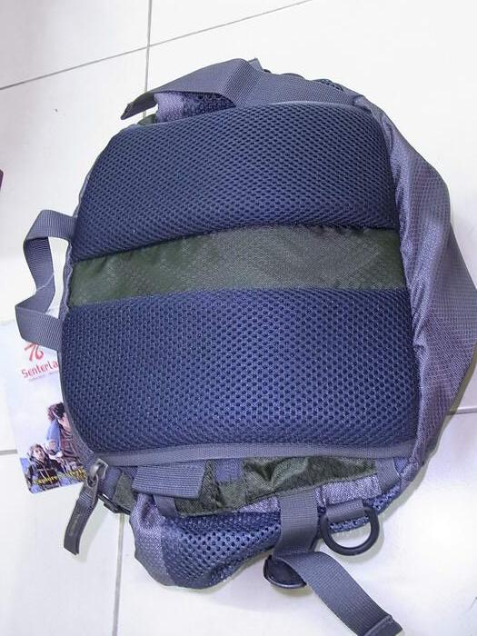 กระเป๋า คาดเอว SENTERLAN.ใส่เที่ยว ใส่ขี่จักรยาน ...กันน้ำ น้ำหนักเบา...สะพายได้ เปลียนเป็นเป้ได้