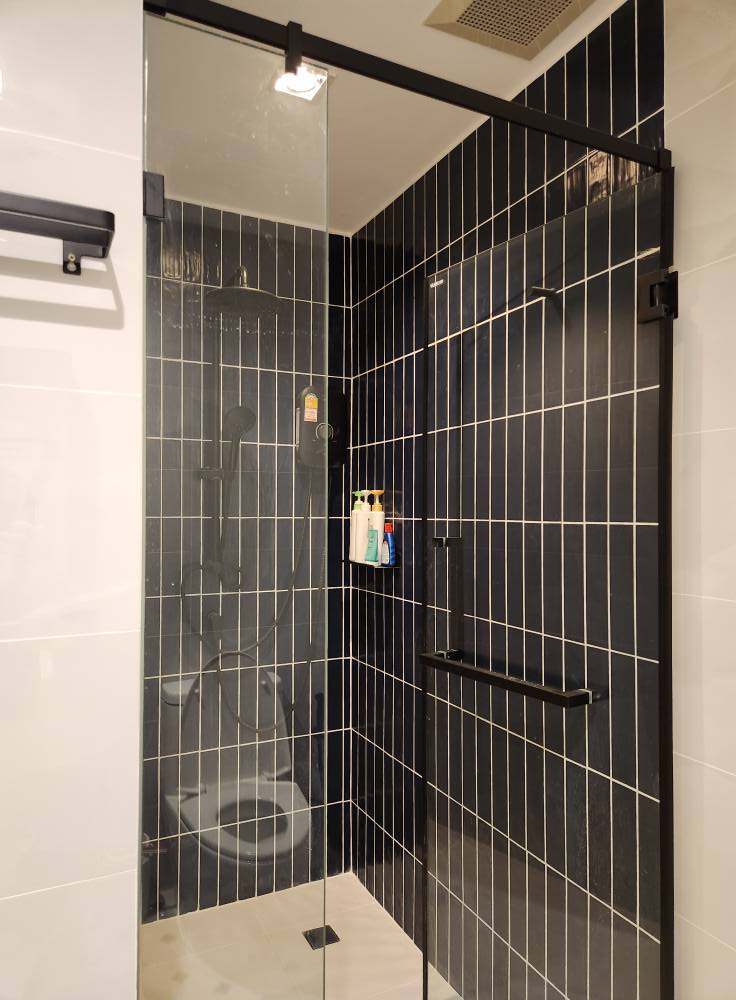 ให้เช่าคอนโด เดอะรูม สาทร–ตากสิน / For Rent The Room Sathorn–Taksin (English below)