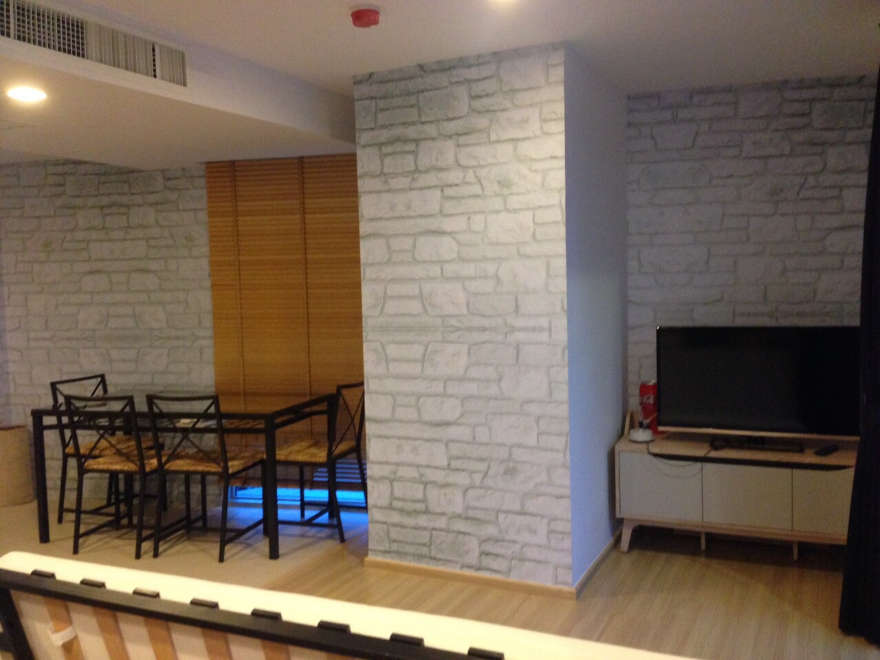 ขาย / ให้เช่า คอนโด เฮ้าส์ 23 รัชดา-ลาดพร้าว (haus 23 ratchada-ladprao) ห้อง 1 bed ขนาด 40 ตร.ม. ห้องมุม