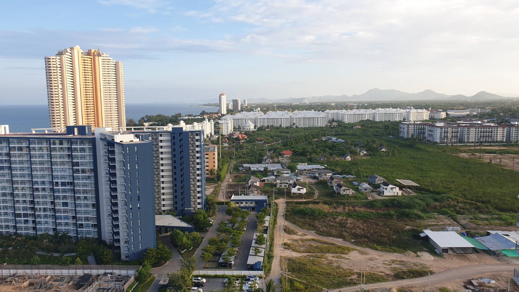 ขายคอนโด Blu Cha Am Hua Hin บ ลู ชะอำ หัวหิน 1 ห้องนอน 1 ห้องน้ำ ขนาด 30.5 ตร.ม. ชั้น 20 วิว ทะเล