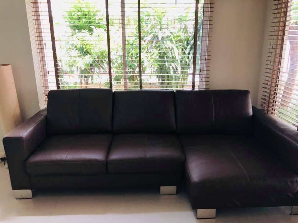 ให้เช่าบ้านเดี่ยวซอย สุขุมวิท 31 แยก 2 ราคา 70,000 บาท / เดือน บ้าน 4 ชั้น ขนาด 350-400 ตรม. 4 ห้องนอน 5 ห้องน้ำ