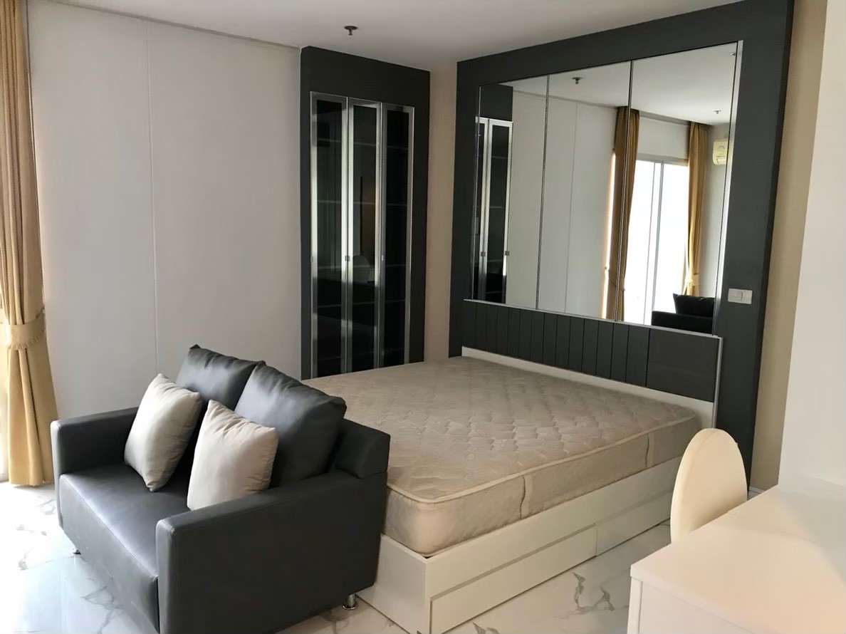 🏙️ ให้เช่าคอนโด The Light ลาดพร้าว (เดอะ ไลท์ ลาดพร้าว) 🚶♀️เพียง 400 เมตร จาก MRT พหลโยธิน เดินทางสะดวกสุด ๆ