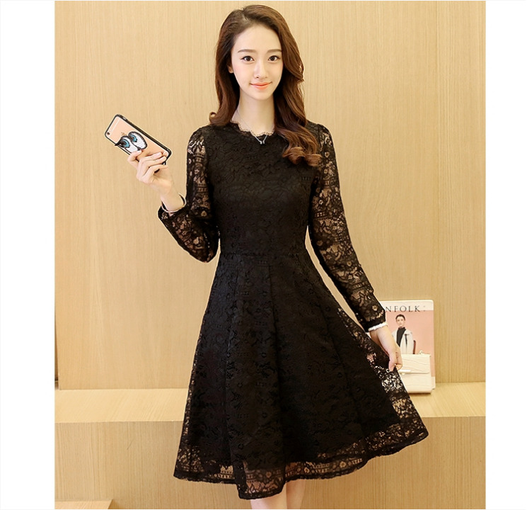 ชุดเดรสลูกไม้สีดำ แขนยาว คอกลม ลุคเรียบหรู สวย ดูดี ใส่ทำงาน ใส่ออกงานได้