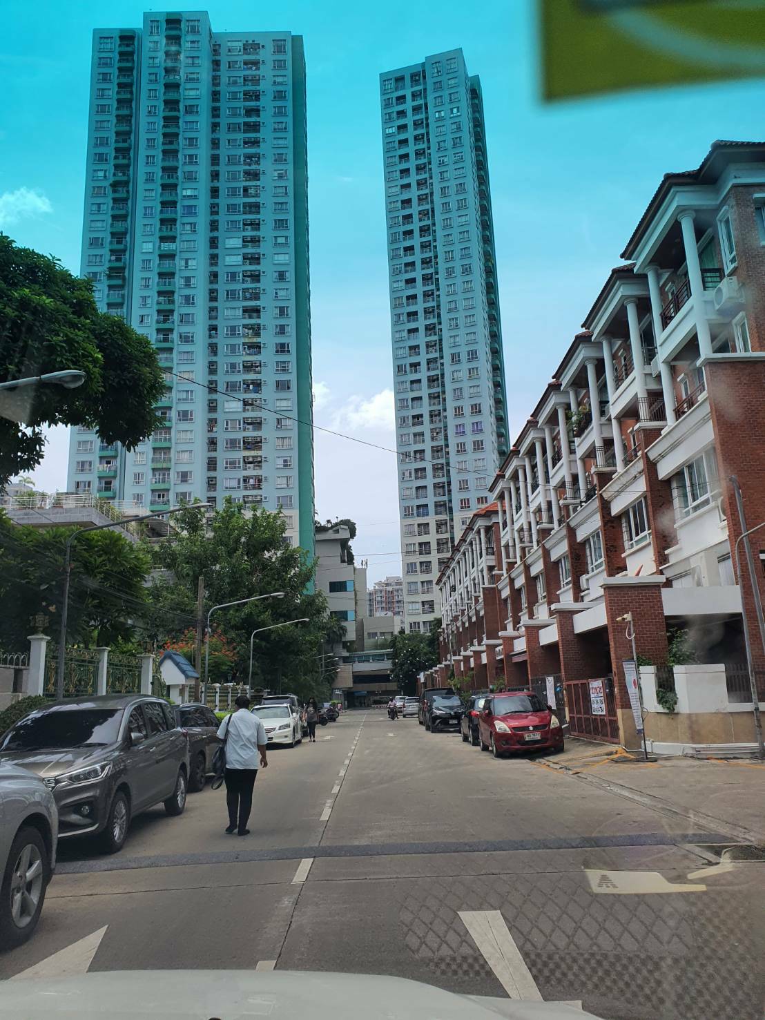 ให้เช่าคอนโดติดเซ็นทรัล พระราม 3 Lumpini Place Water Cliff (ลุมพินี เพลส วอเตอร์คลิฟ) 2 ห้องนอน