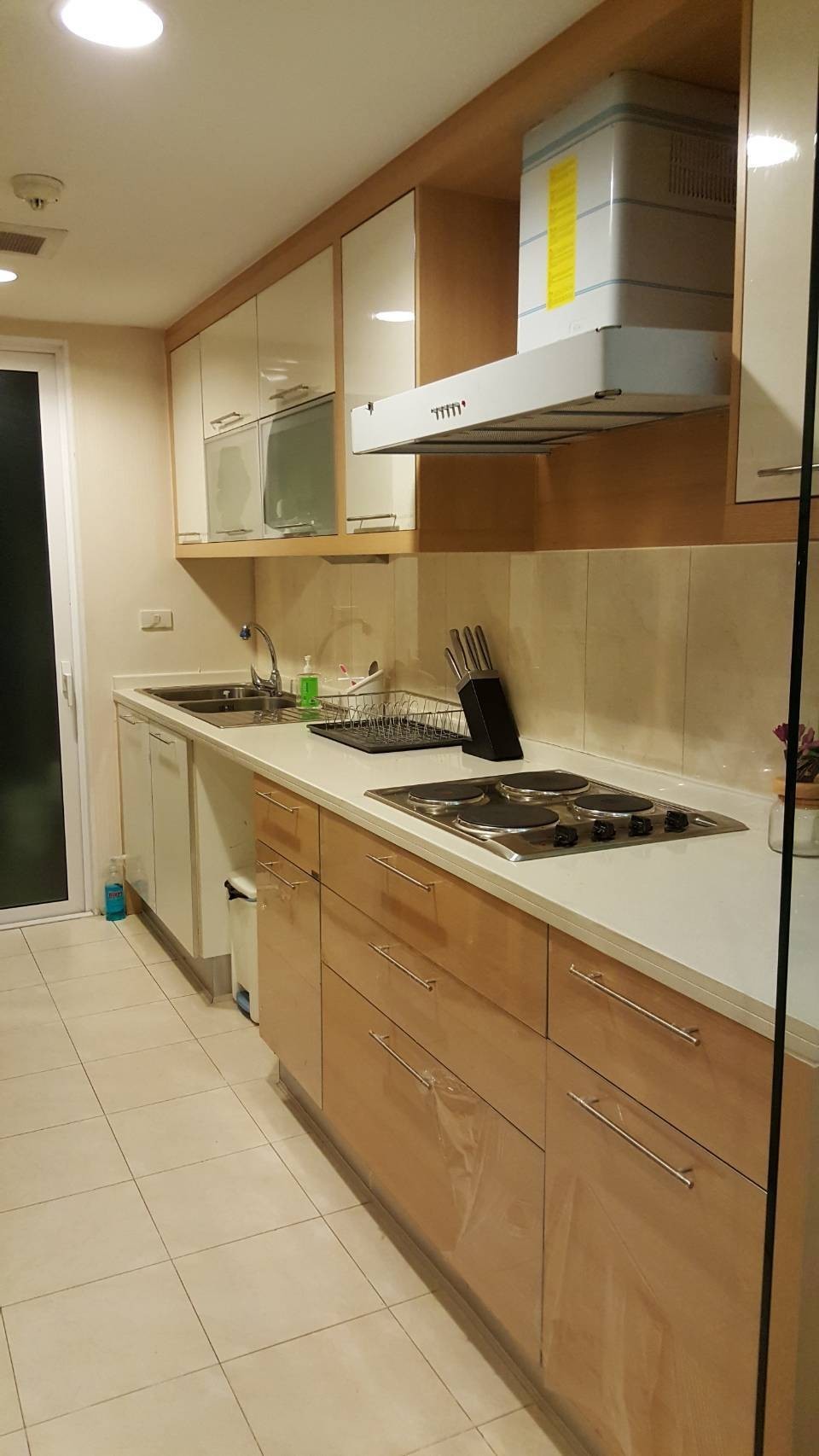 ให้เช่าคอนโดThe Bangkok Thanon Sub (เดอะ บางกอก ถนนทรัพย์) 3 ห้องนอน 2 ห้องน้ำ