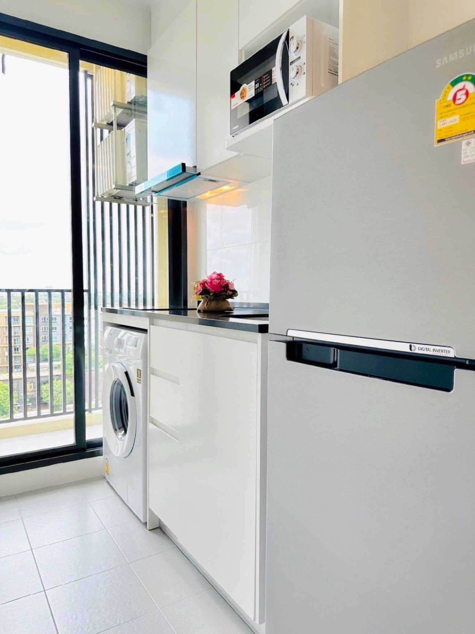 ปล่อยเช่า คอนโด ชีวาทัย เกษตร–นวมินทร์ (Chewathai Kaset–Nawamin)