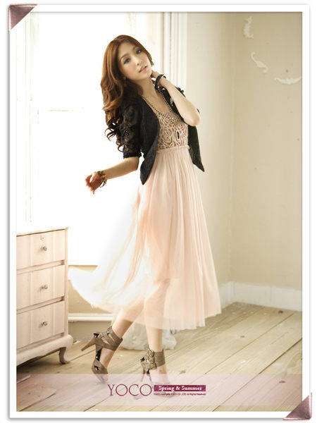 maxi dress ชุดเดรสยาวใส่ไปงานแต่งงาน เกาะอก สีชมพูโทนน้ำตาล กระโปรงตัดต่อผ้ามุ้ง ใส่ออกงาน น่ารักๆ สวยๆ Asia Street Fashion