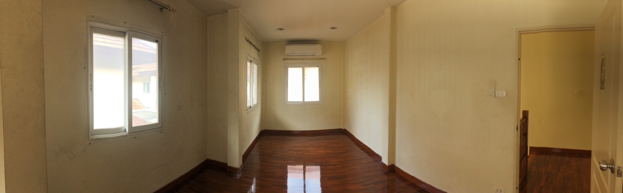 ขายบ้านเดี่ยว 2 ชั้น หมู่บ้าน โครงการ เศรณี รายา 1 Seranee Raya 1 ถ. นาวง สีกัน ดอนเมือง 3 ห้องนอน (รีโนเวทใหม่ทั้งหลัง)