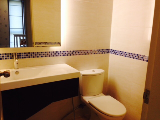 ให้เช่าคอนโด Life @ Sathorn 10 (ไลฟ์ แอท สาทร 10) 2 ห้องนอน 2 ห้องน้ำ ขนาด 65 ตรม ห้องแต่งครบพร้อมเข้าอยู่