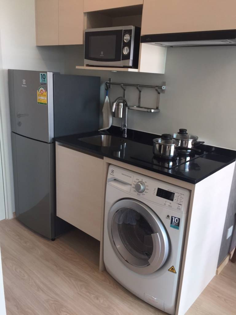 ให้เช่าคอนโด Noble Revolve Ratchada 1 : โนเบิล รีวอลฟ์ รัชดา 1 1 ห้องนอน 1 ห้องน้ำ ขนาด 26 sq m ชั้น 21