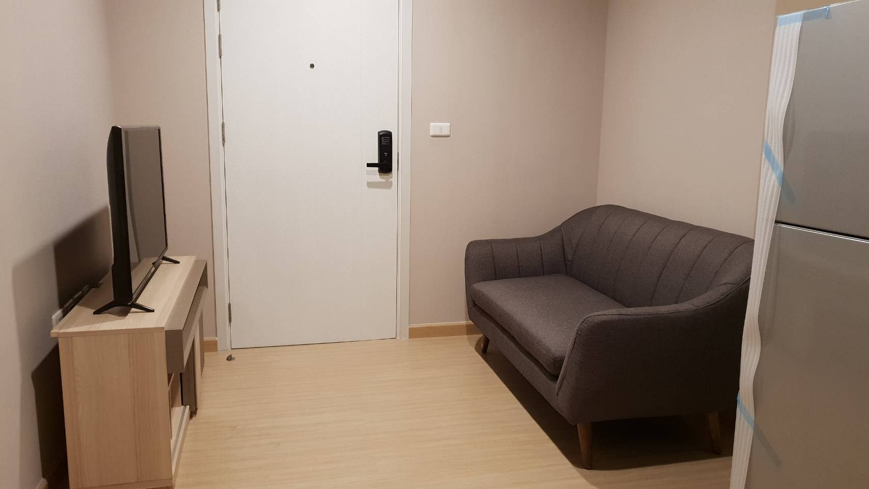 ให้เช่าคอนโด The Tree Onnut Station (เดอะทรี อ่อนนุช สเตชั่น สุขุมวิท 54 ) 1 ห้องนอน 1 ห้องน้ำ