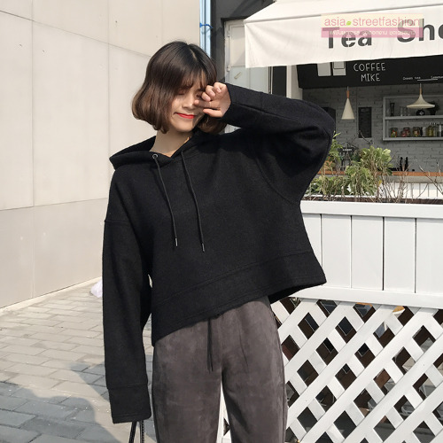 เสื้อกันหนาวฮู้ดดี้ แฟชั่นเกาหลี ตัวสั้นทรงแข็ง น่ารักมากจ้า ผ้าสักกะหลาดเนื้อนุ่มแต่เป็นทรง พร้อมส่ง งานจริงในภาพสุดท้ายน้า