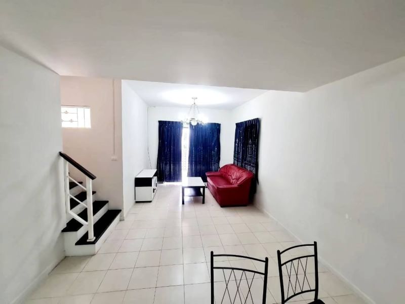 ให้เช่าบ้าน 15,500 บาท ต่อเดือน ทาวน์โฮม 2 ชั้น บ้านพฤกษา 58/2 ลาดกระบัง-สุวรรณภูมิ ถนน ลาดกระบัง 54 ศรีวารีน้อย