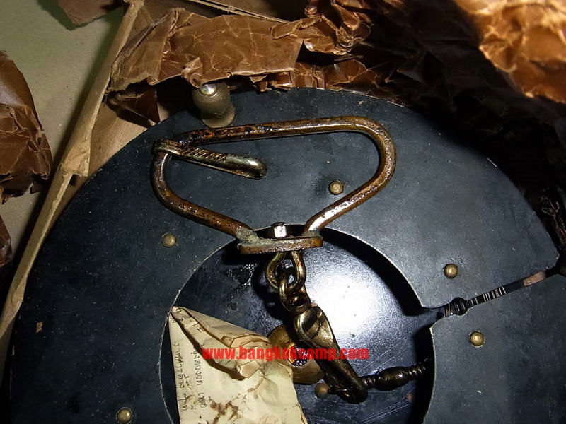 ตลับเมตรที่ดิน อังกฤษ.... Made in ENGLAND แท้..ใหม่เก่าเก็บ..ใช้งานได้ปกติ กล่องเดิม พร้อมใบเซอร์ครับ