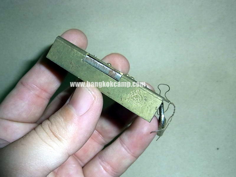 กุญแจลิ้นชัก เยอรมัน ตราตา Made in Germany. ใหม่เก่าเก็บ