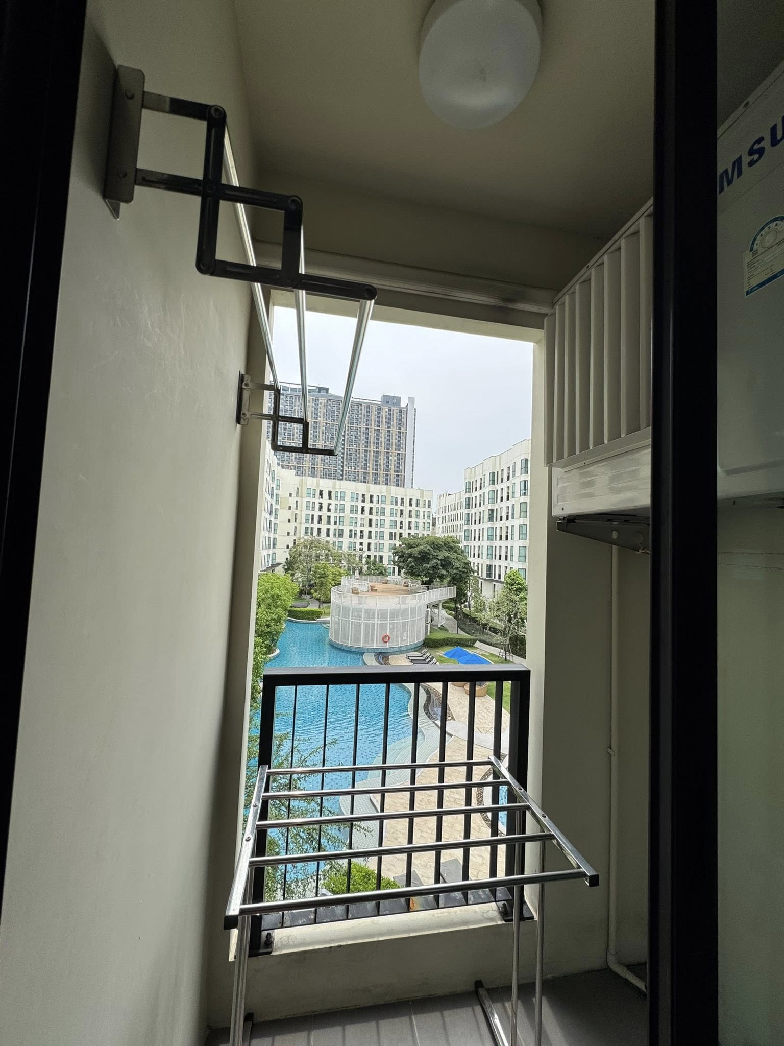 ด่วน! ให้เช่า คอนโด Unio Condo Sukhumvit 72 (ยูนิโอ คอนโด สุขุมวิท 72) 1 ห้อง
