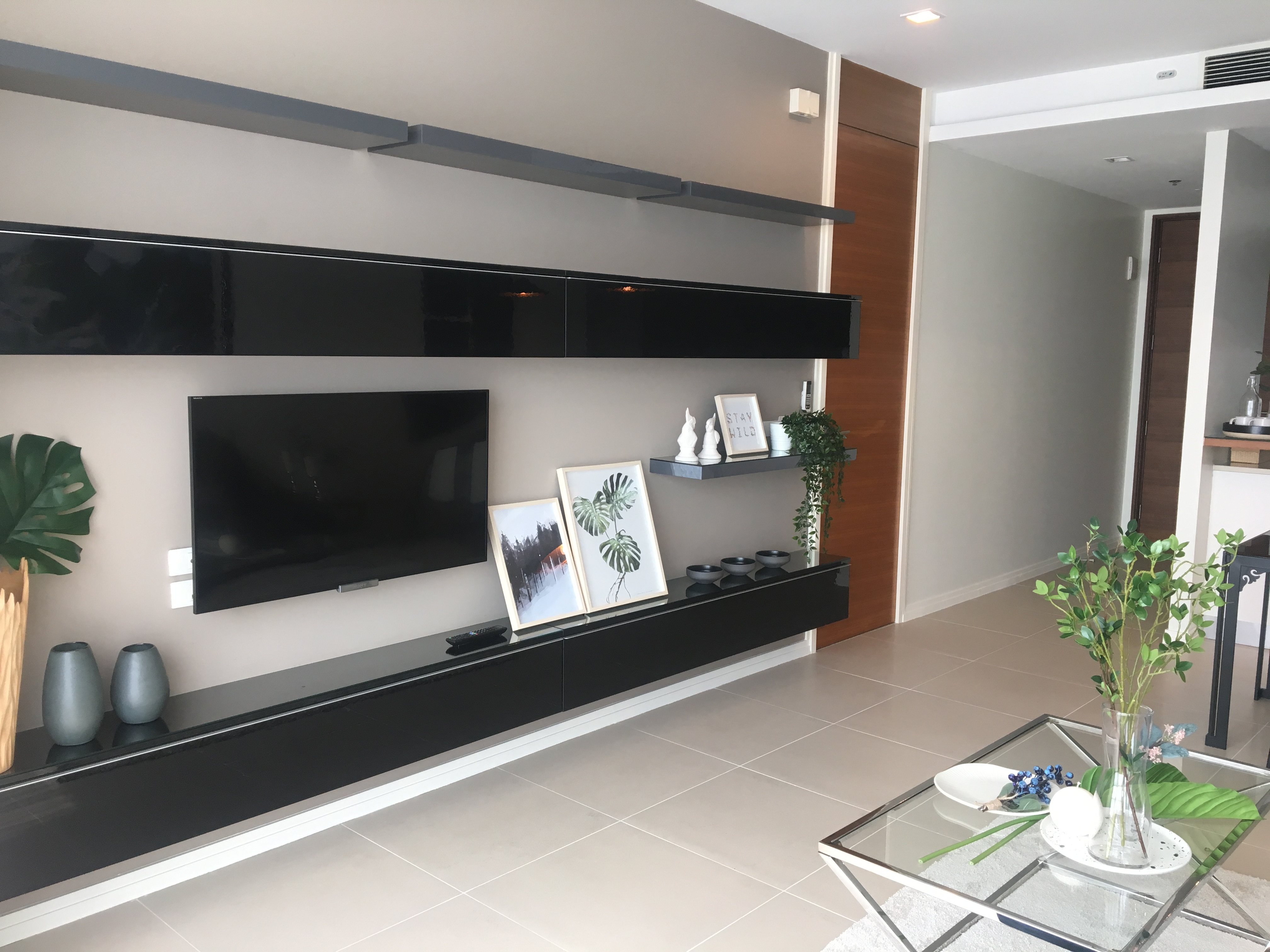 ให้เช่าคอนโด The River Residences (แคลปซันส์ เดอะ ริเวอร์ เรสสิเดน ) 1 ห้องนอน 1 ห้องน้ำ ( ห้องเลขที่ 4702) ชั้น 47
