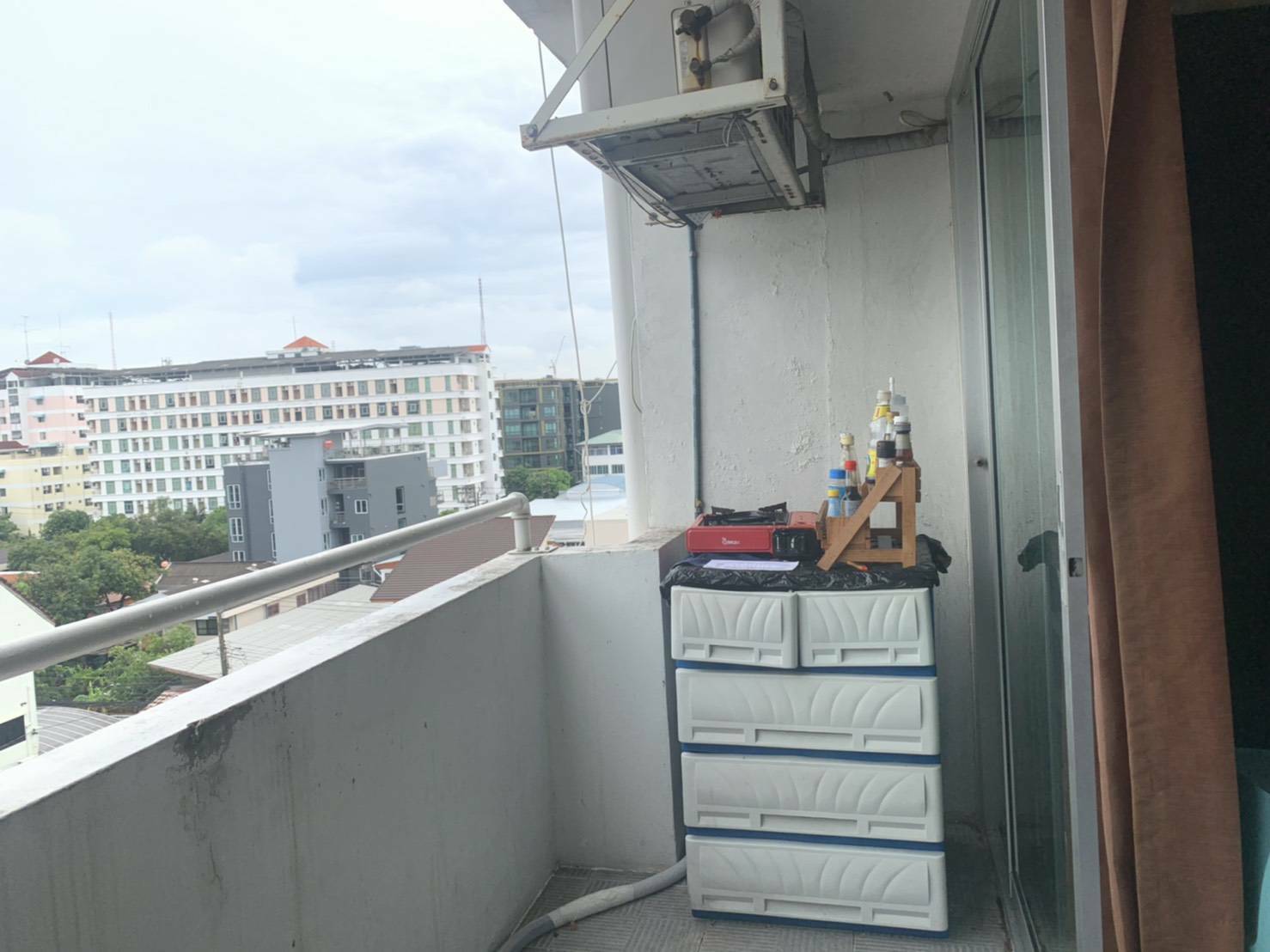 ขาย / เช่า คอนโด J.C.Tower (เจ.ซี.ทาวเวอร์) อิมทมาระ 10 ห้องสตูดิโอ 1 ห้องน้ำ เนื้อที่ 33 ตรม ชั้น 7 อาคาร เอ