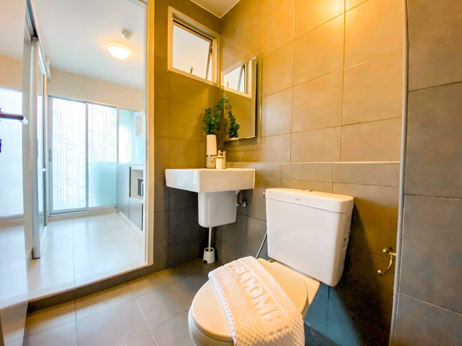 ให้เช่าคอนโด ดีคอนโด แคมปัส รีสอร์ท บางนา ( D Condo Campus Resort Bangna ) ตึก D ชั้น 7 ห้อง ขนาด 30 ตรม.