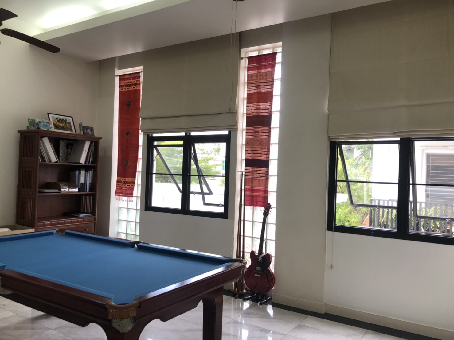 ขาย / เช่าบ้านทาวน์เฮ้าส์ ที่หมู่บ้านโฮมเพลส สุขุมวิท71 Moo Baan Home Place 4 ชั้น 4 ห้องนอน 4 ห้องน้ำ