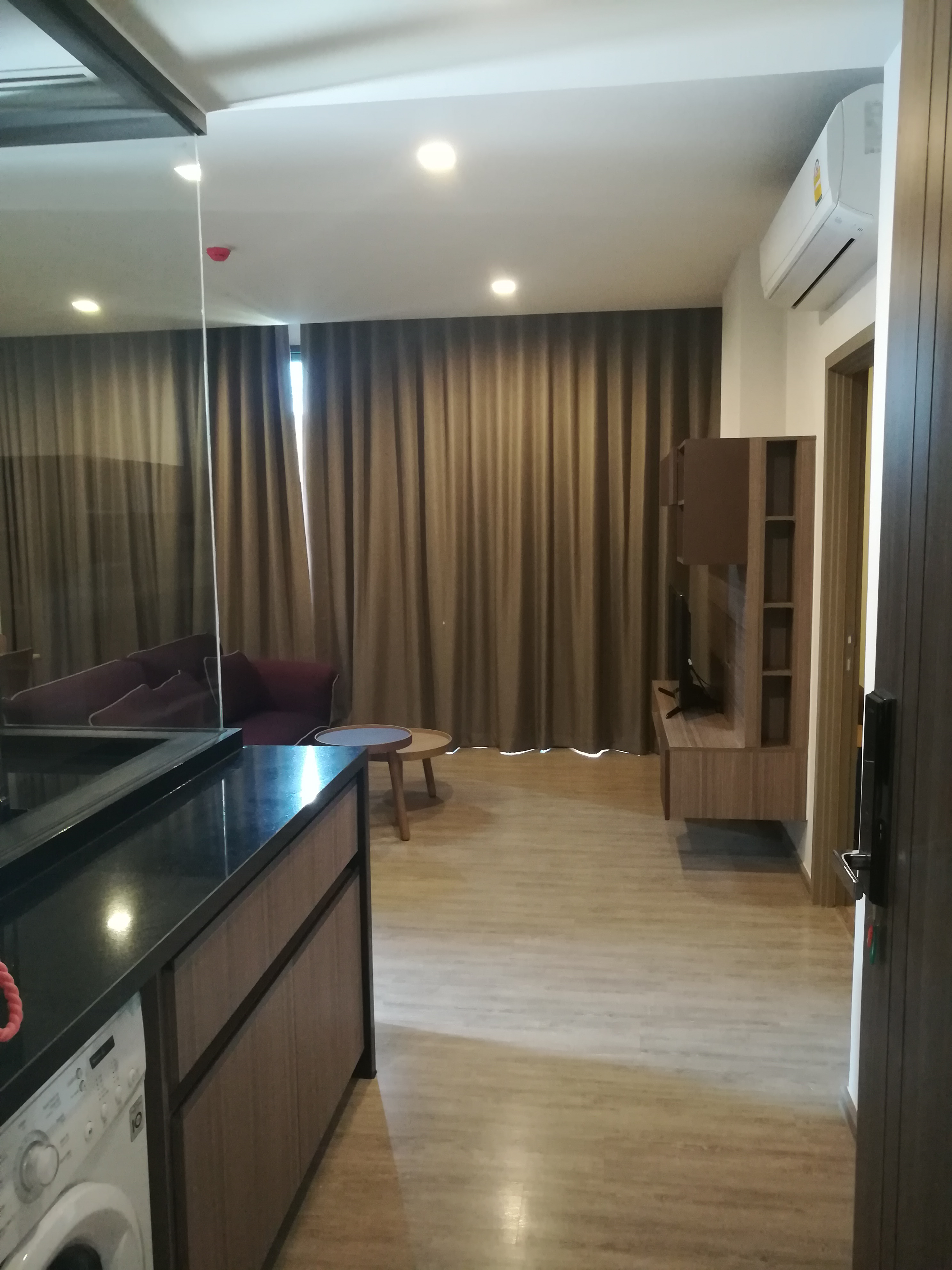 ให้เช่าคอนโด Mori Haus (โมริ เฮาส์ ) มีขนาด 1 ห้องนอนและ 2 ห้องนอน