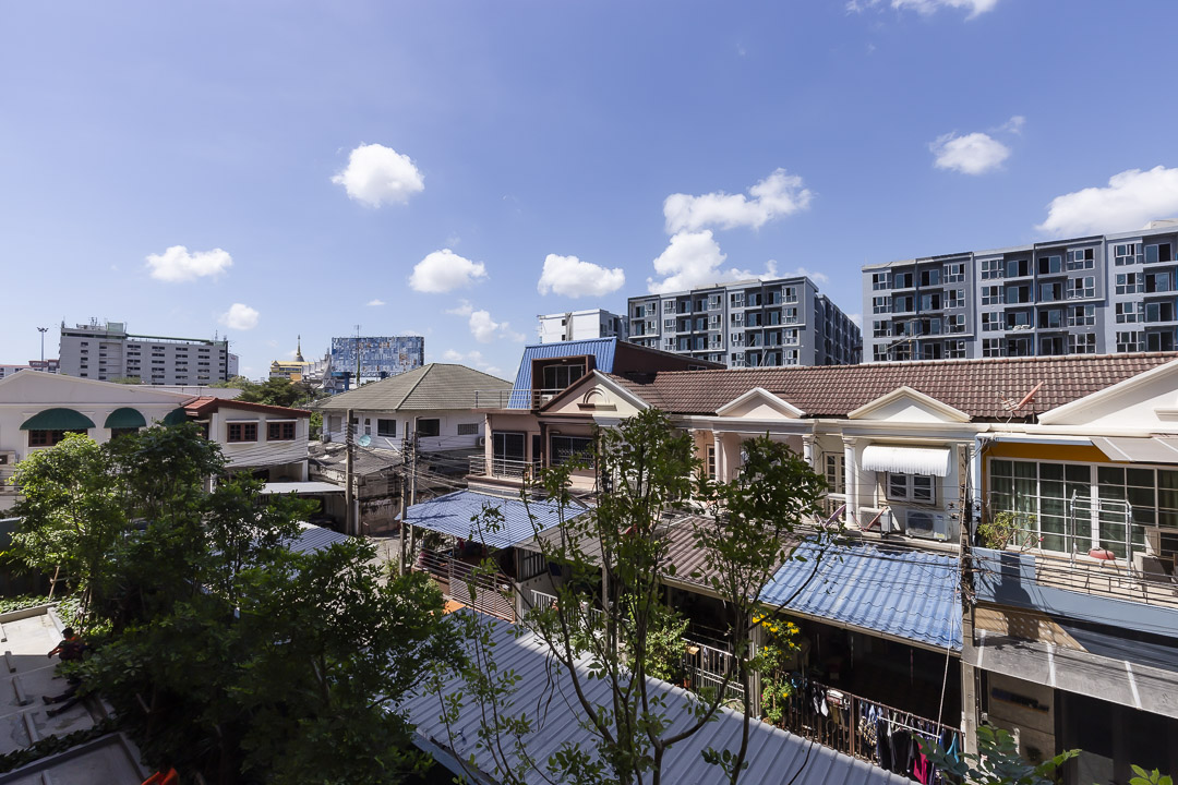 ให้เช่าคอนโด THE BASE Sukhumvit 50 (เดอะ เบส สุขุมวิท 50) มีหลายชั้น หลายขนาด ราคาเริ่มต้นที่ 15,000 บาทต่อเดือน