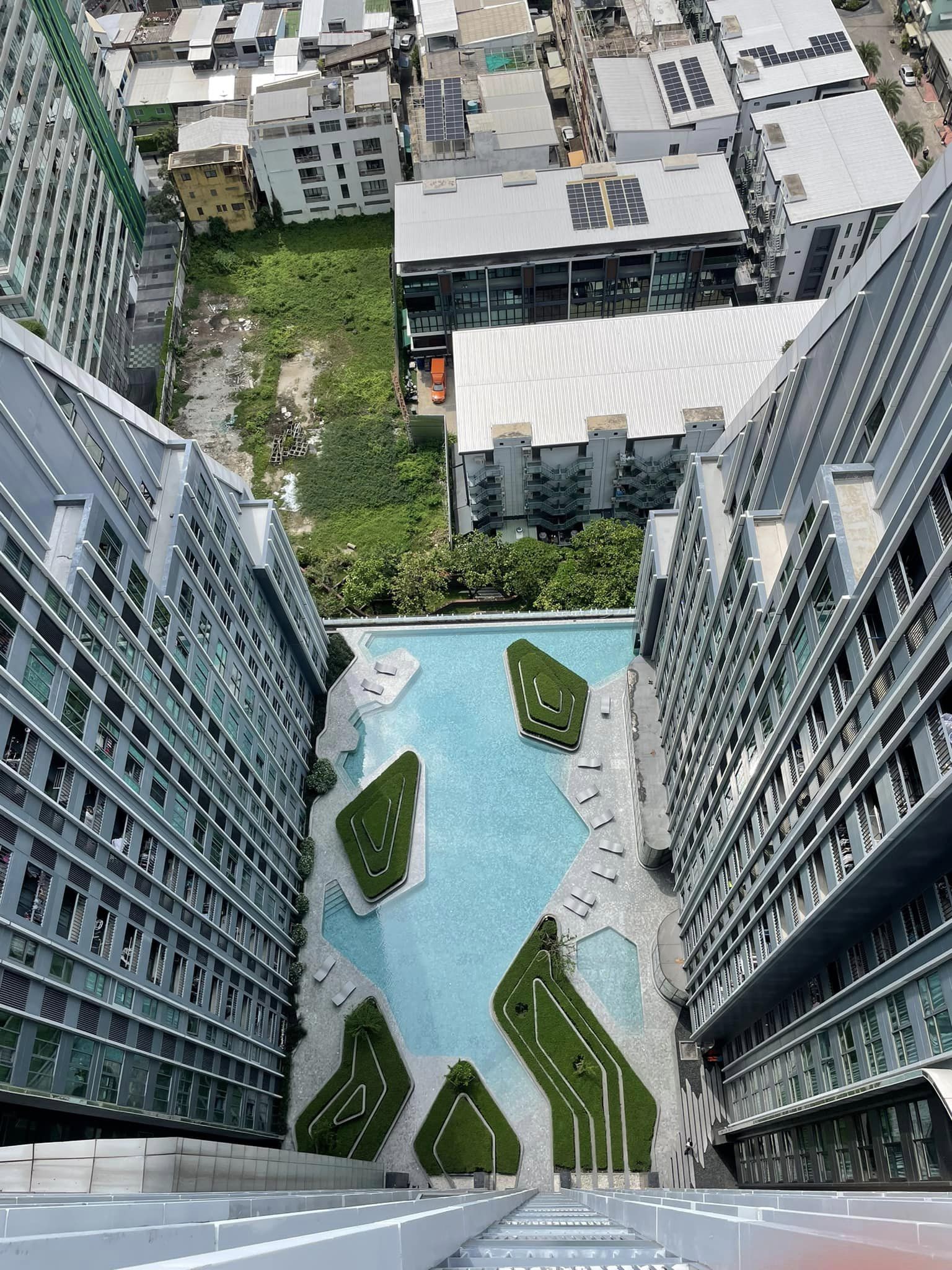 ให้เช่า IDEO Q Chula - Samyan (ไอดีโอ คิว จุฬา - สามย่าน) ห้อง สตูดิโอ ขนาด 28 ตรม. ตึก North ชั้น 30 วิวสระว่ายน้ำ วิวห้องสวยมาก