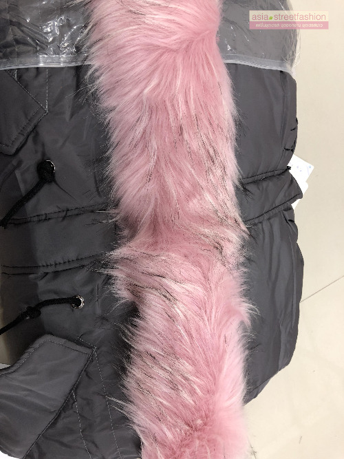 เสื้อกันหนาวฮู้ดดี้ ทรงยาว แต่งเฟอร์หนาฟู งานเกรดดีเหมือนแบบ บุนวมหนา อุ่นมาก หิมะก็เอาอยู่ (ถอดขนถอดฮู้ดได้) เทาฮู้ดชมพู